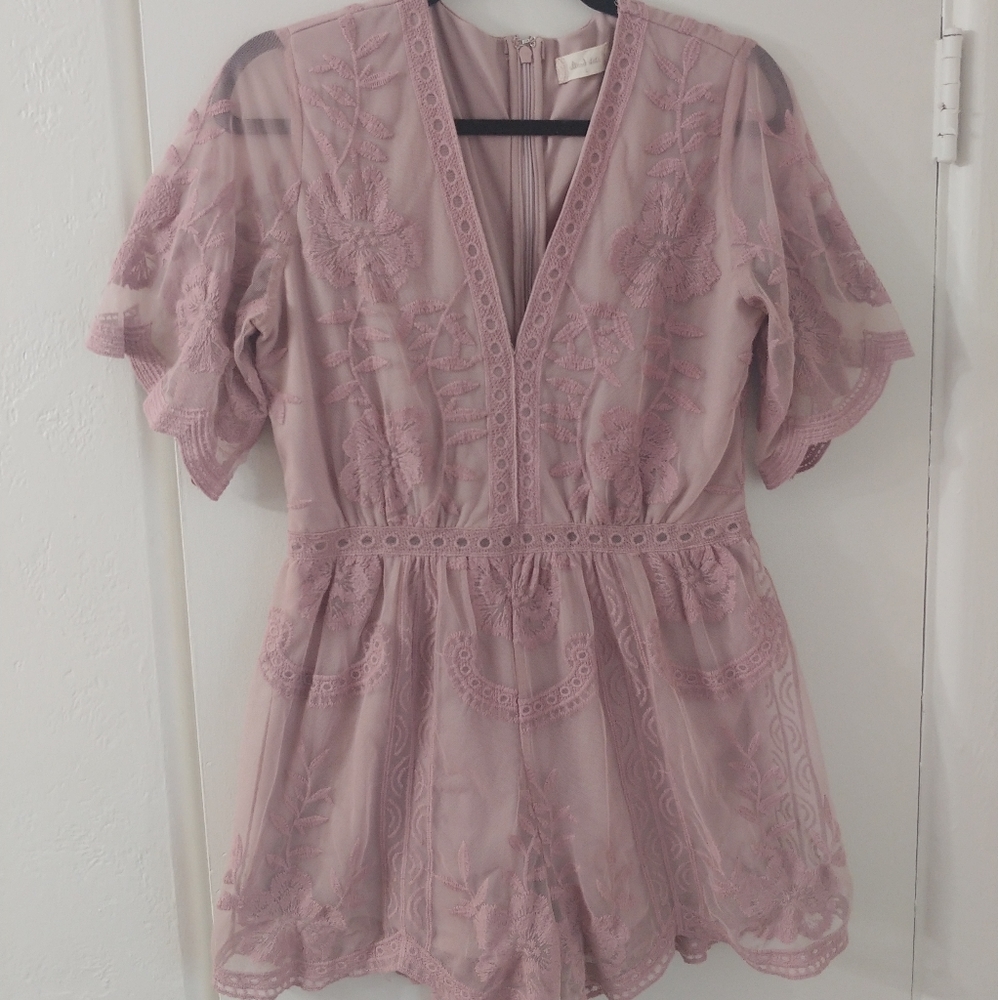 Altar'd State Boho Pink Eyelet Lace Romper Large